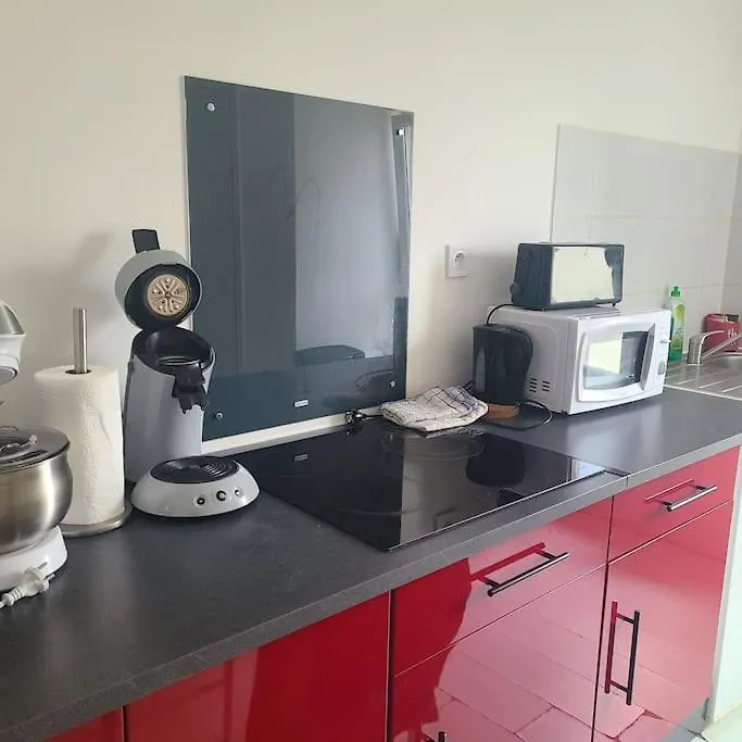 Appartement T1 Place Keruscun Brest 0*,  France